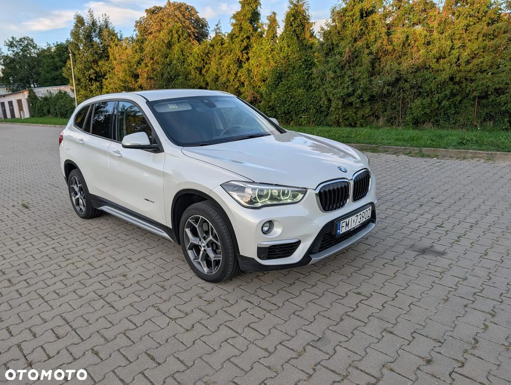 BMW X1 xDrive20i - 14