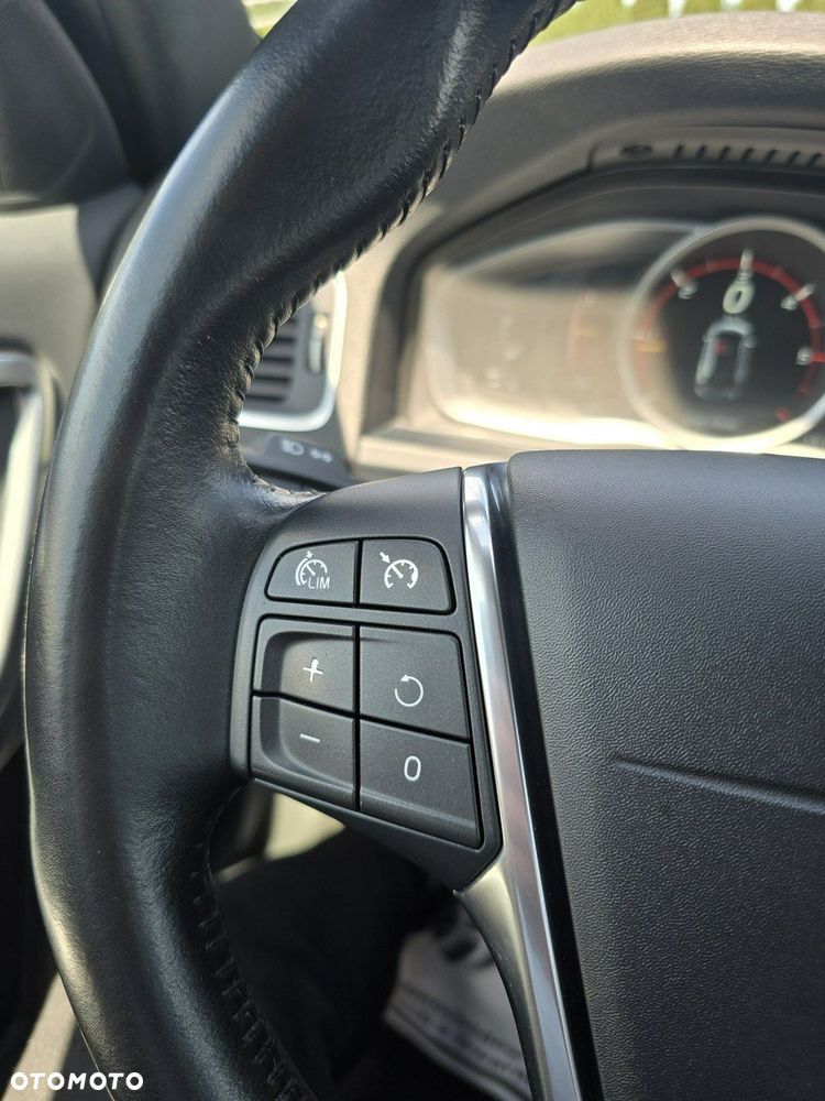 Volvo V60 - 28