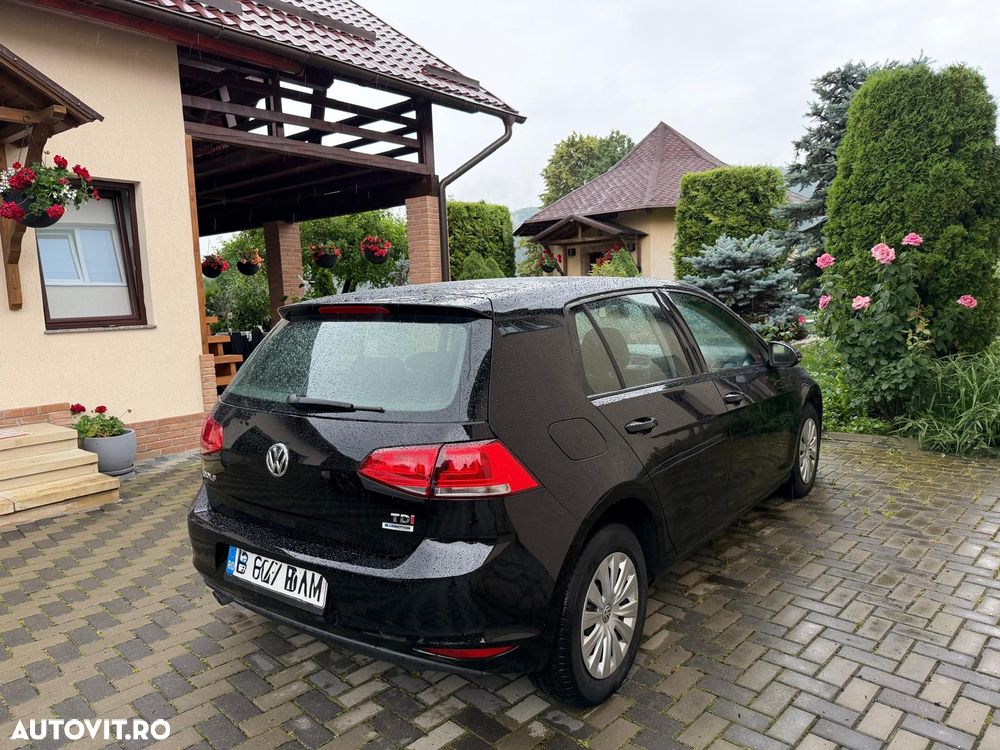 Volkswagen Golf 1.6 TDI BlueMotion Technology DSG Comfortline - 6