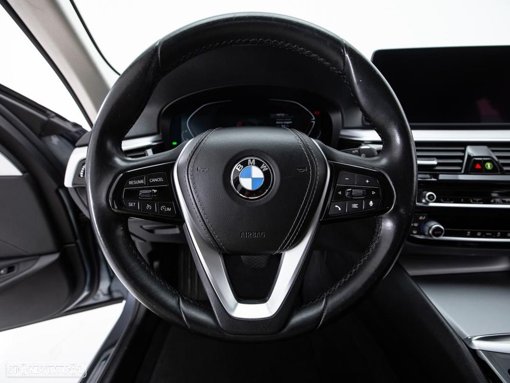 BMW 530 d Auto - 19