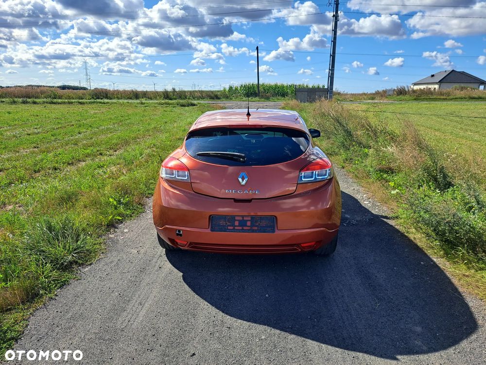 Renault Megane 1.6 16V Exception - 8