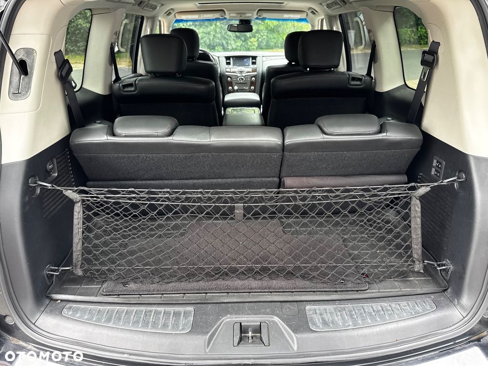 Infiniti QX80 - 18