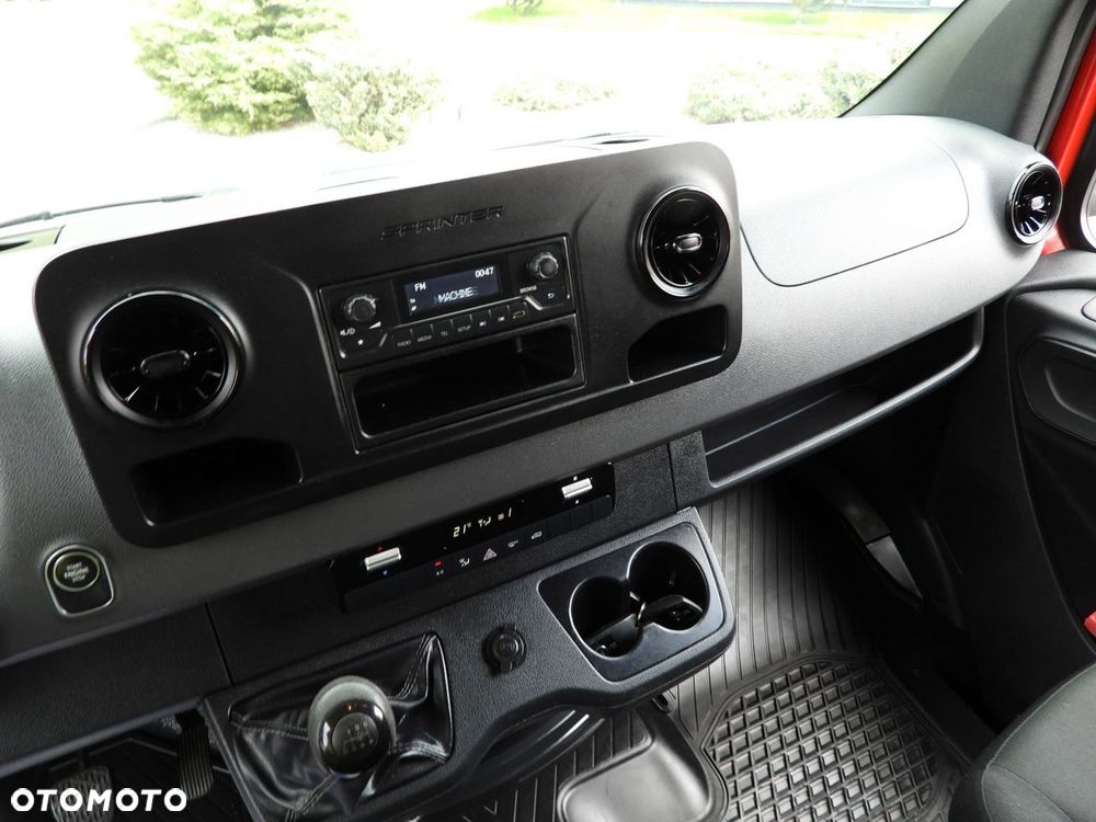 Mercedes-Benz SPRINTER 316  8 PALET PLANDEKA WINDA TEMPOMAT KLIMATYZACJA  160KM - 32