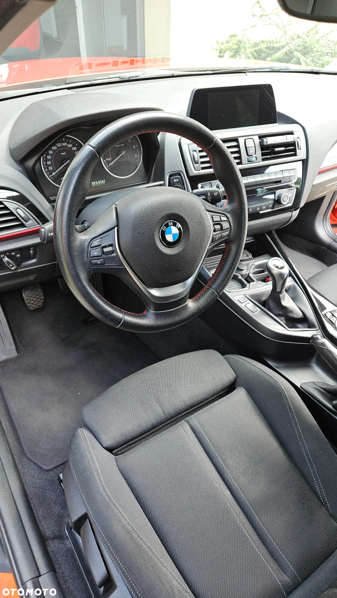 BMW Seria 1 116i - 20