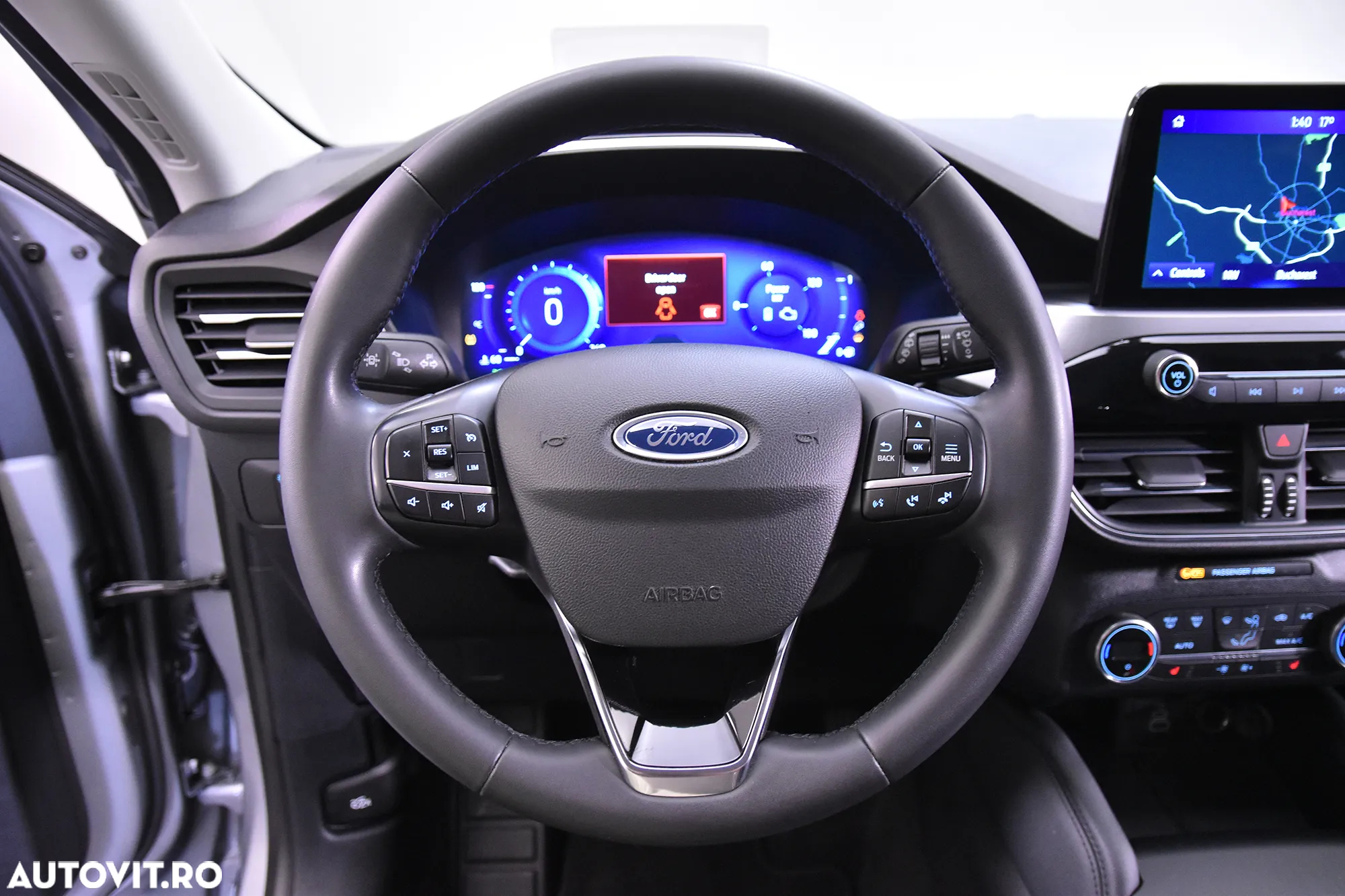 Ford Kuga - 16