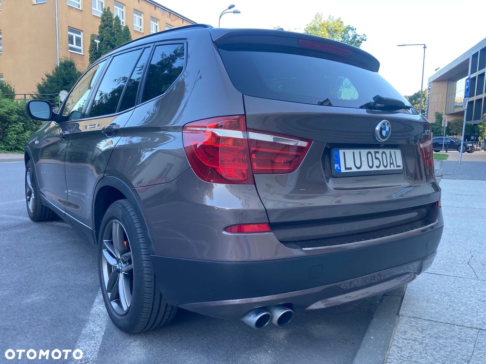 BMW X3 xDrive28i - 8