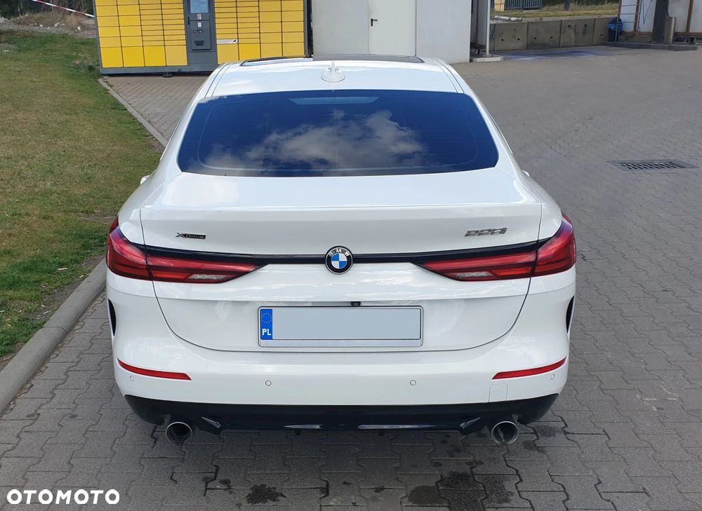 BMW Seria 2 225i xDrive Sport-Aut Sport Line - 7