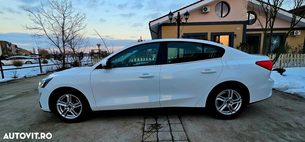 Ford Focus 1.5 EcoBlue Titanium Business - 5