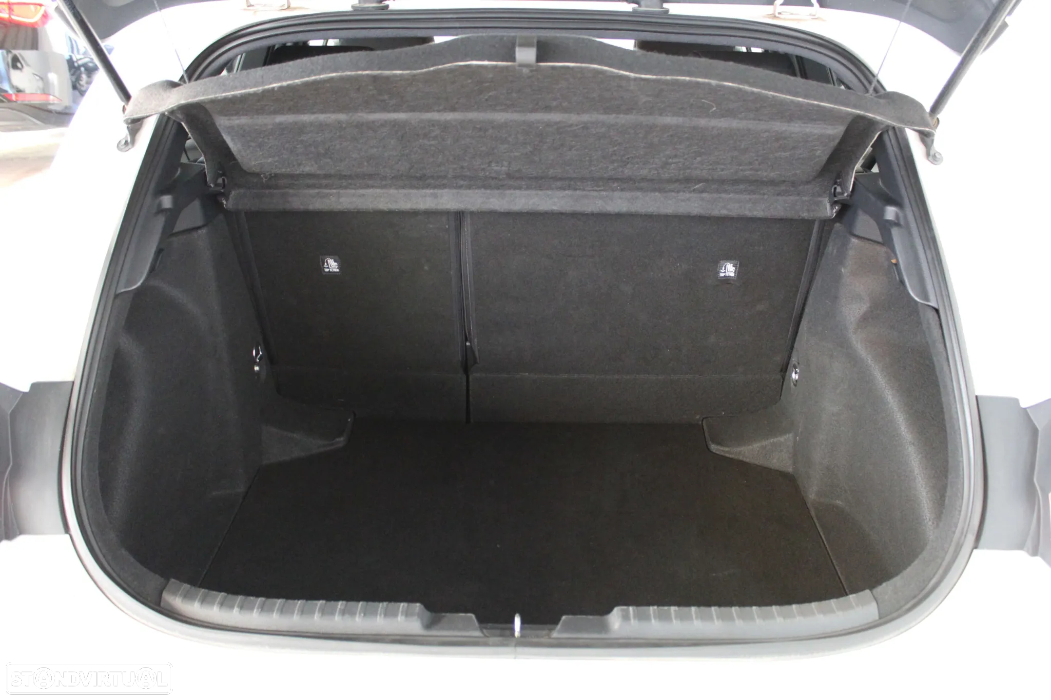Toyota Corolla Touring Sports 1.8 Hybrid Comfort - 23