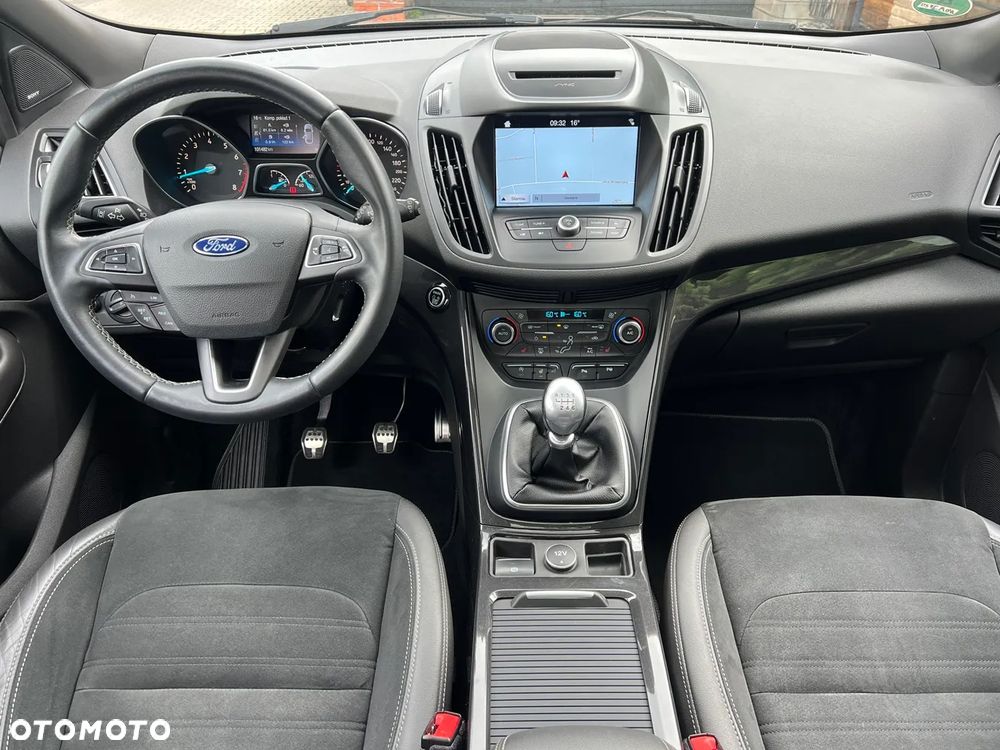 Ford Kuga 1.5 EcoBoost FWD ST-Line ASS - 20