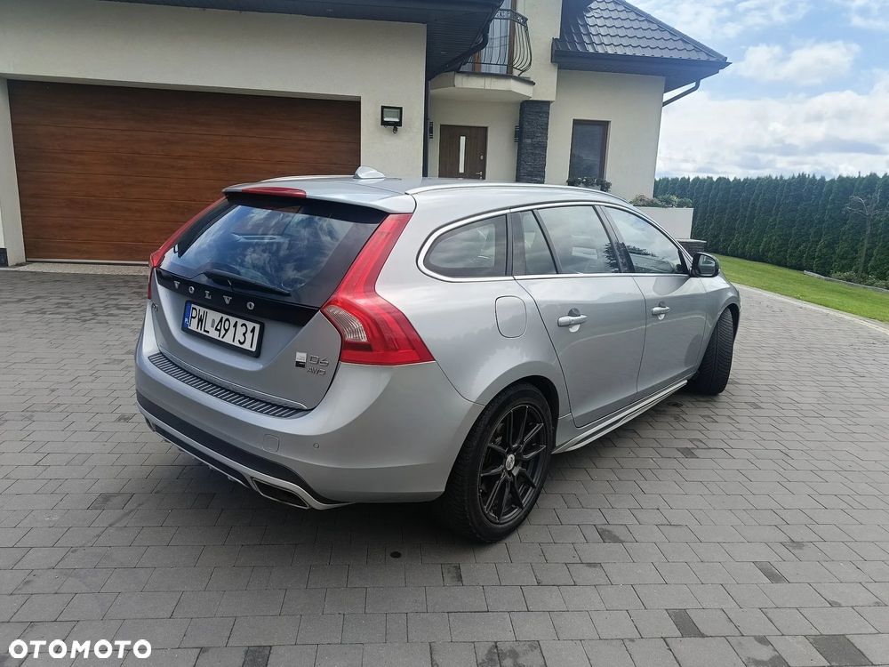 Volvo V60 D6 AWD Plug-in Hybrid Summum - 14