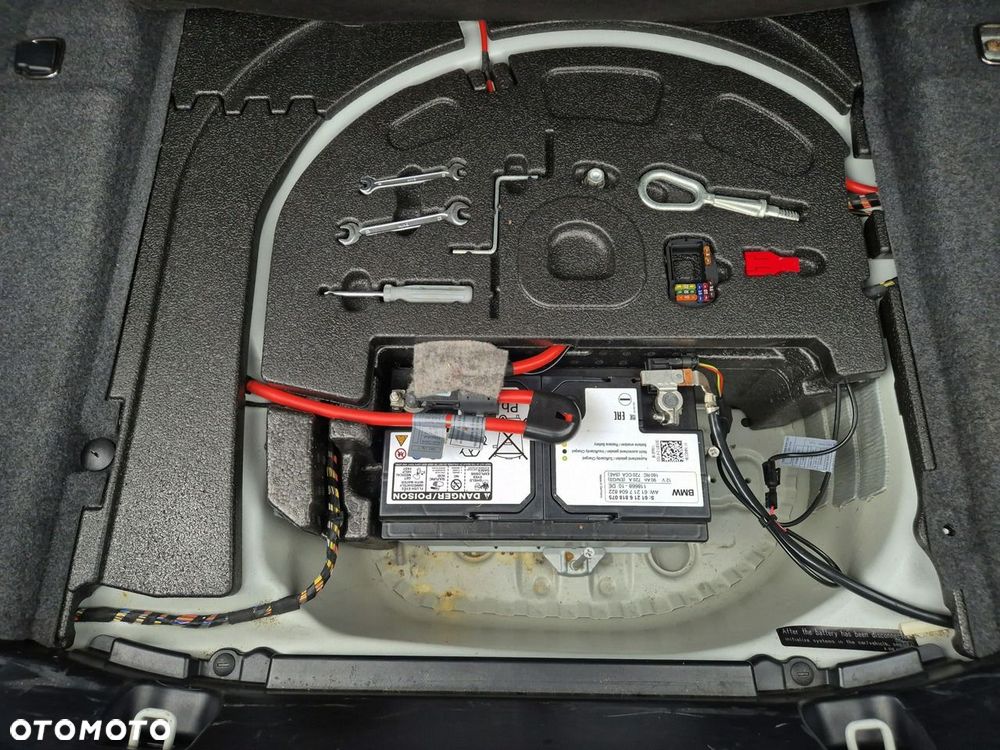 BMW Seria 6 650 i - 6