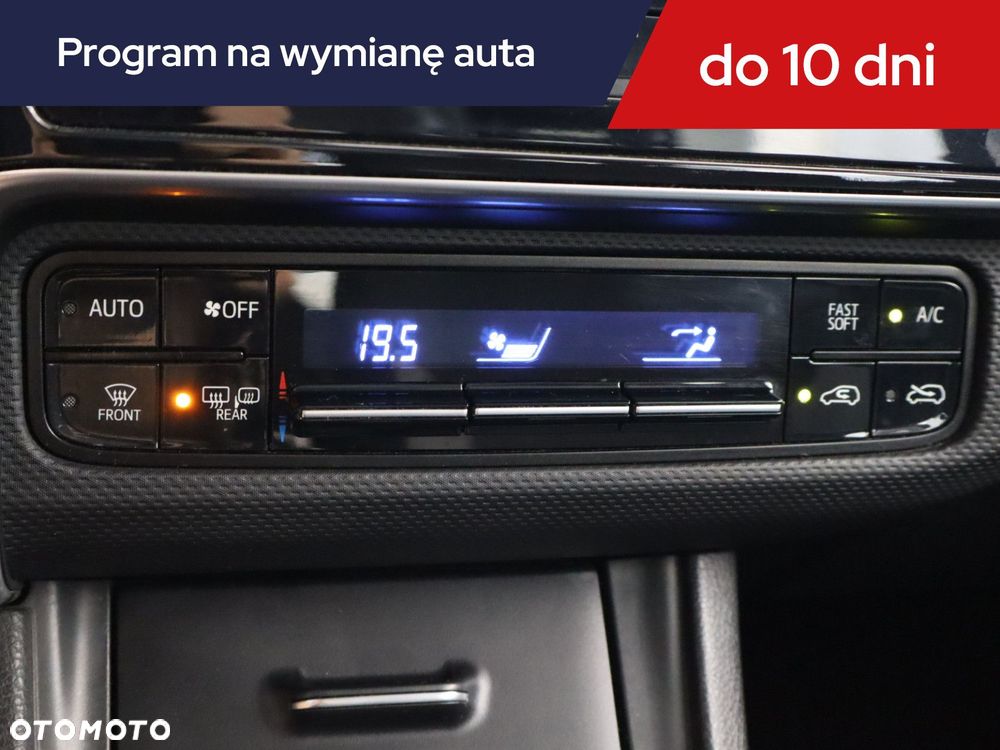 Toyota Auris - 19