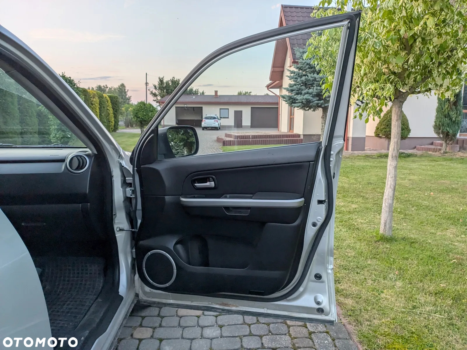 Suzuki Grand Vitara 1.9 DDiS - 16