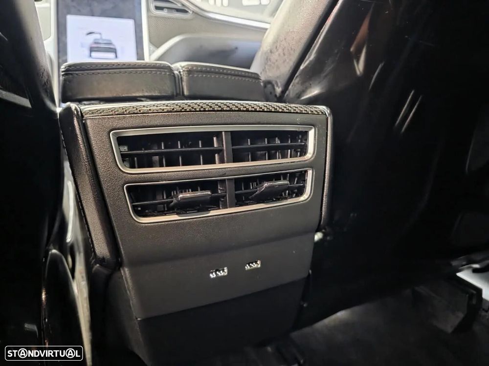 Tesla Model X P100D - 25