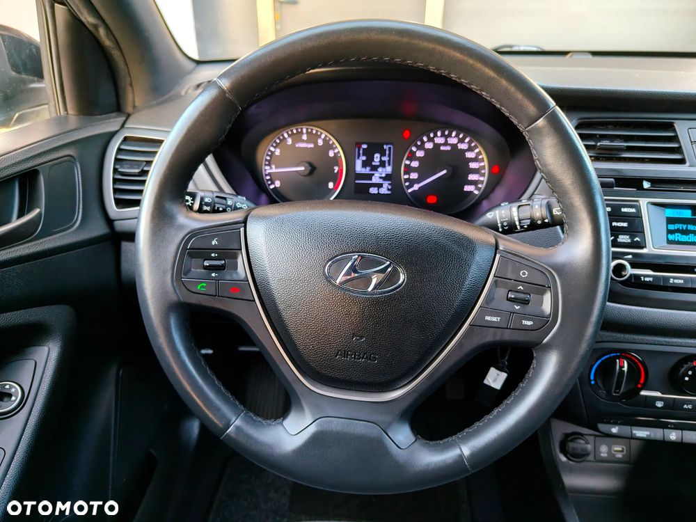 Hyundai i20 1.25 Style - 29