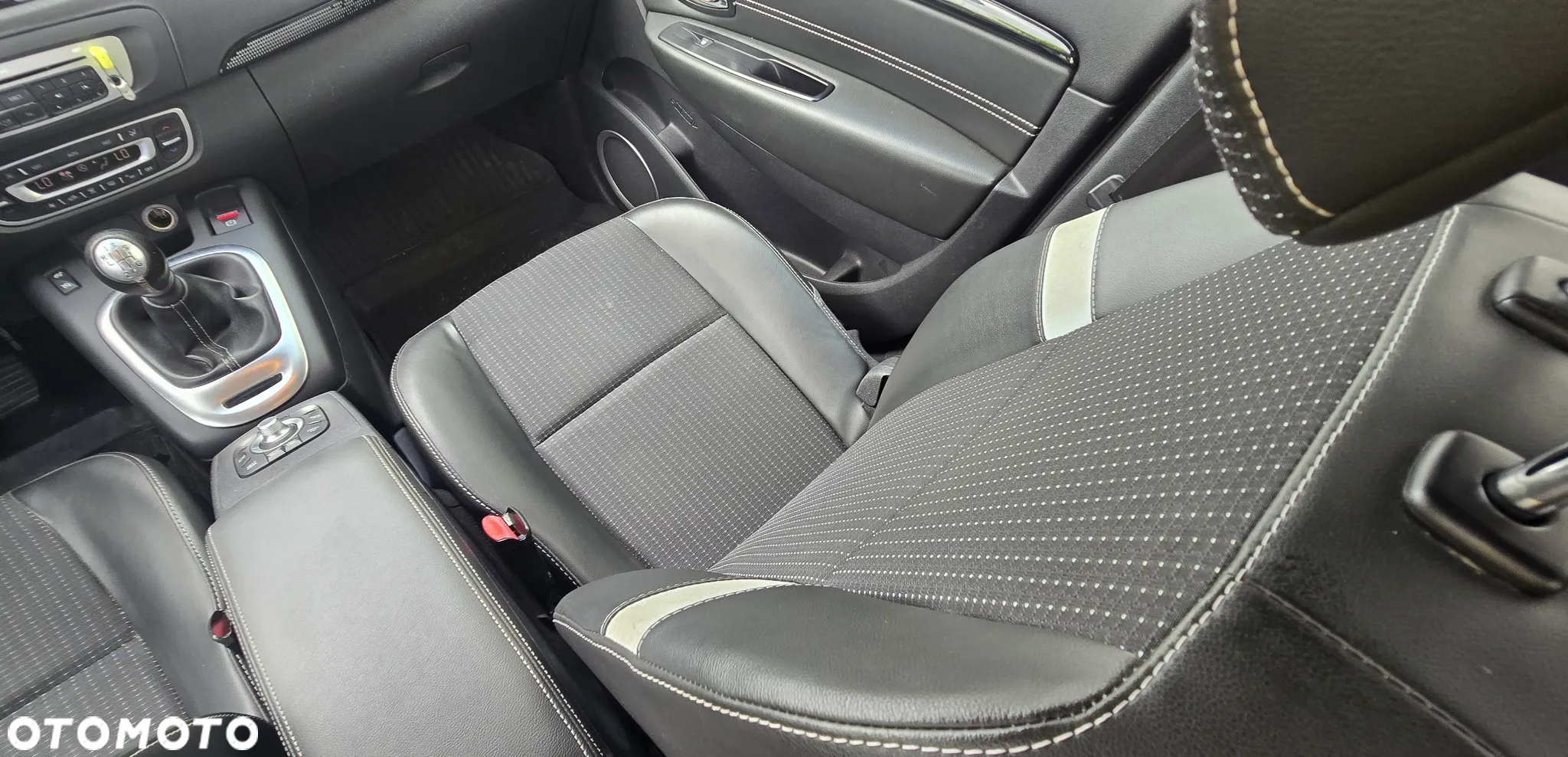 Renault Scenic - 21