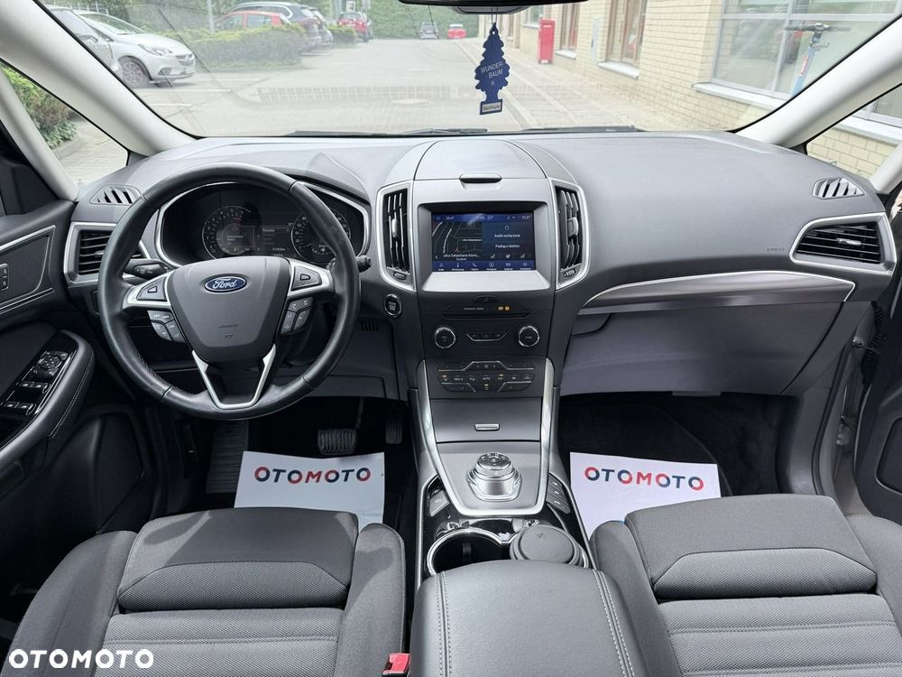 Ford S-Max - 24