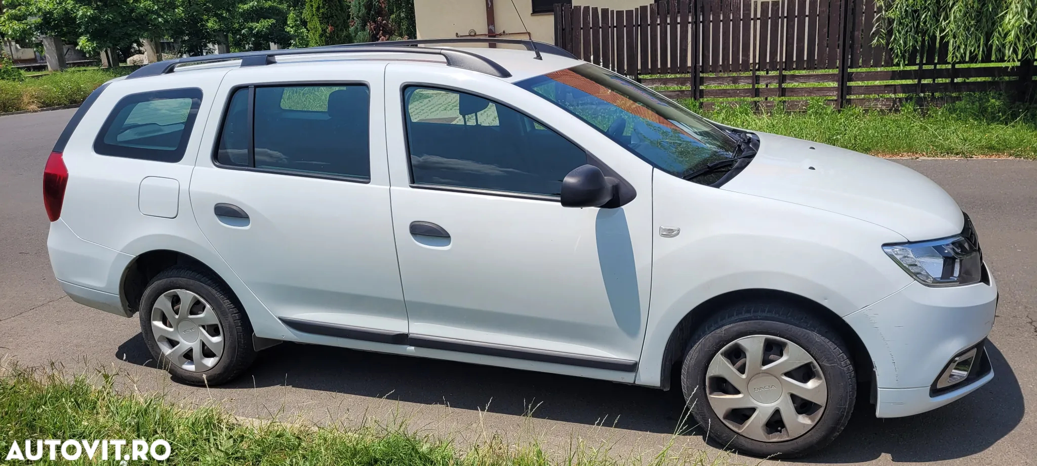 Dacia Logan 0.9 TCe Laureate - 9