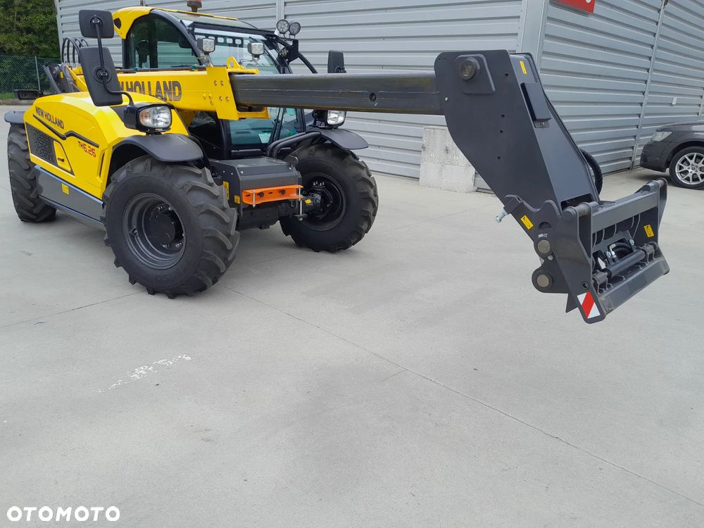 New Holland TH 6.26 - 8