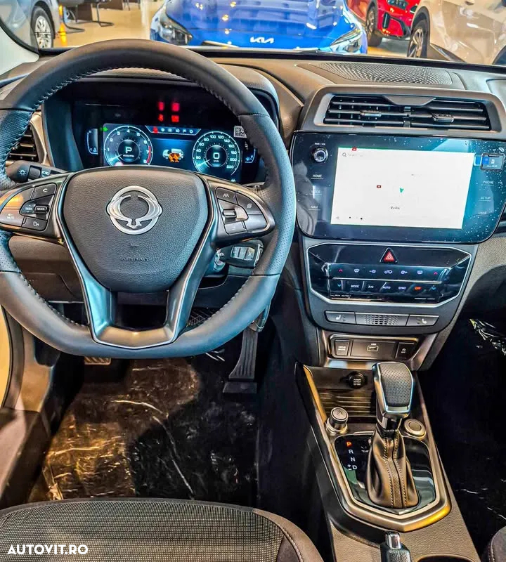 SsangYong Tivoli - 4