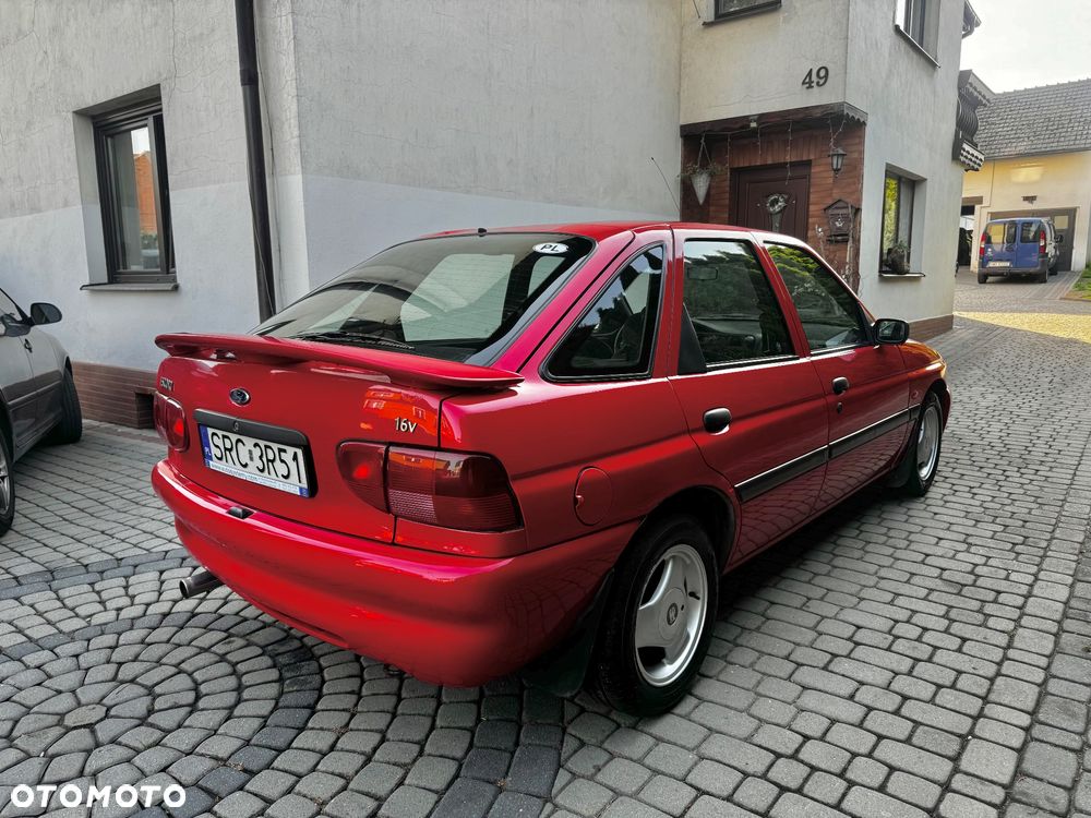 Ford Escort 1.8 CLX - 3