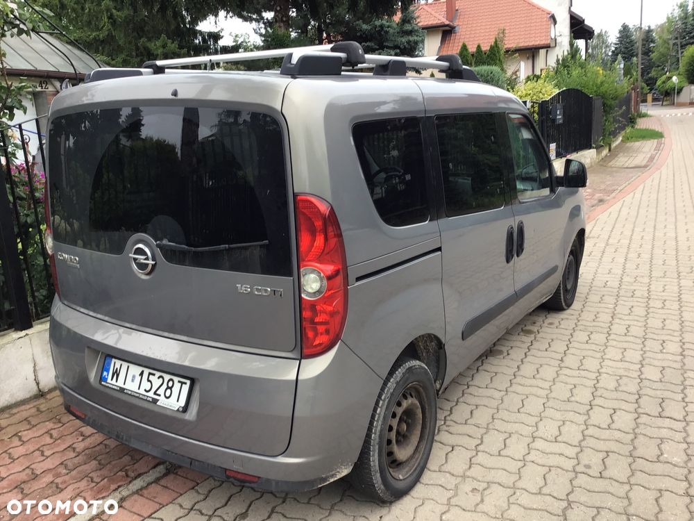 Opel Combo 1.6 CDTI Enjoy - 11