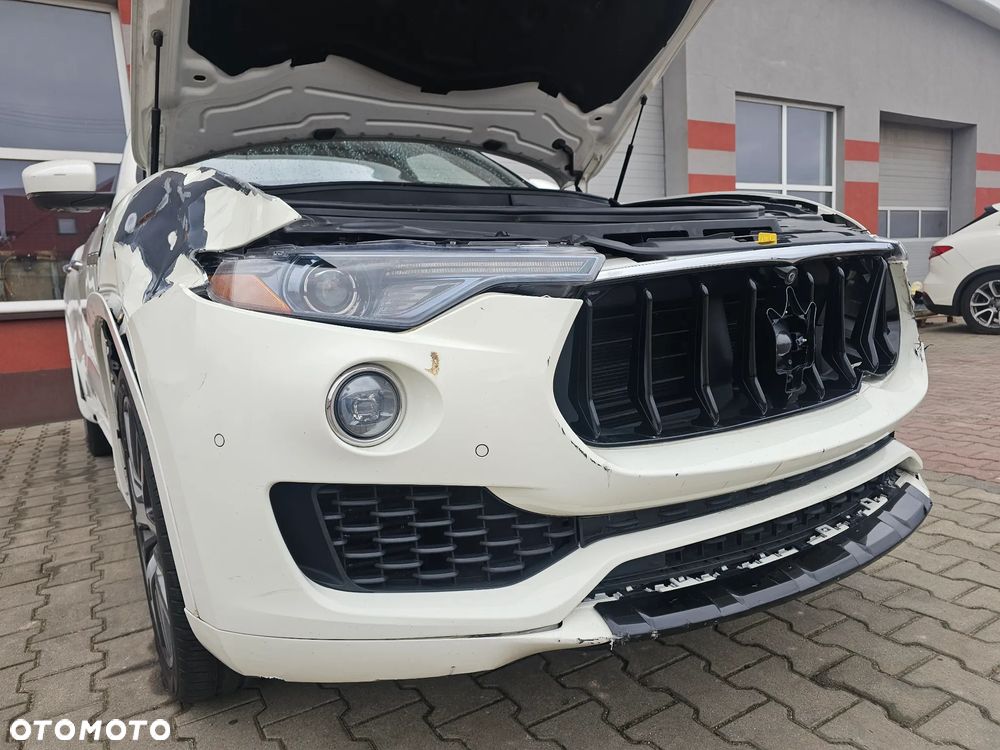 Maserati Levante S Q4 GranSport - 15