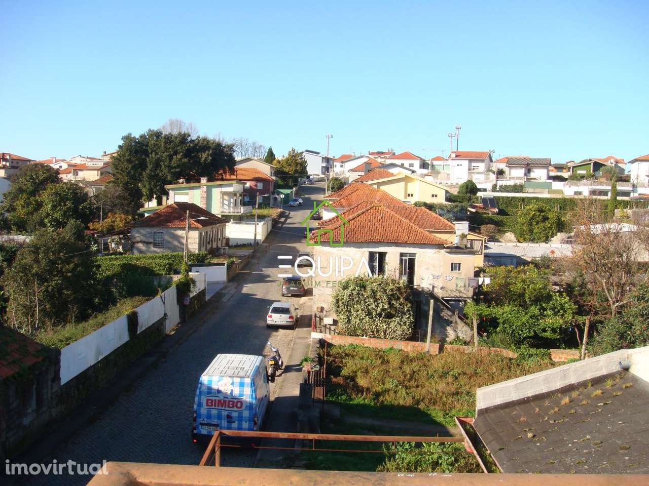Prédio Misto, com duas habitações em Vila das Aves - Santo Tirso. - Grande imagem: 5/20