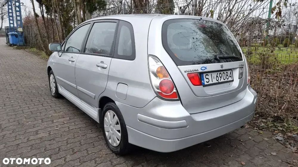 Suzuki Liana 1.6 - 18