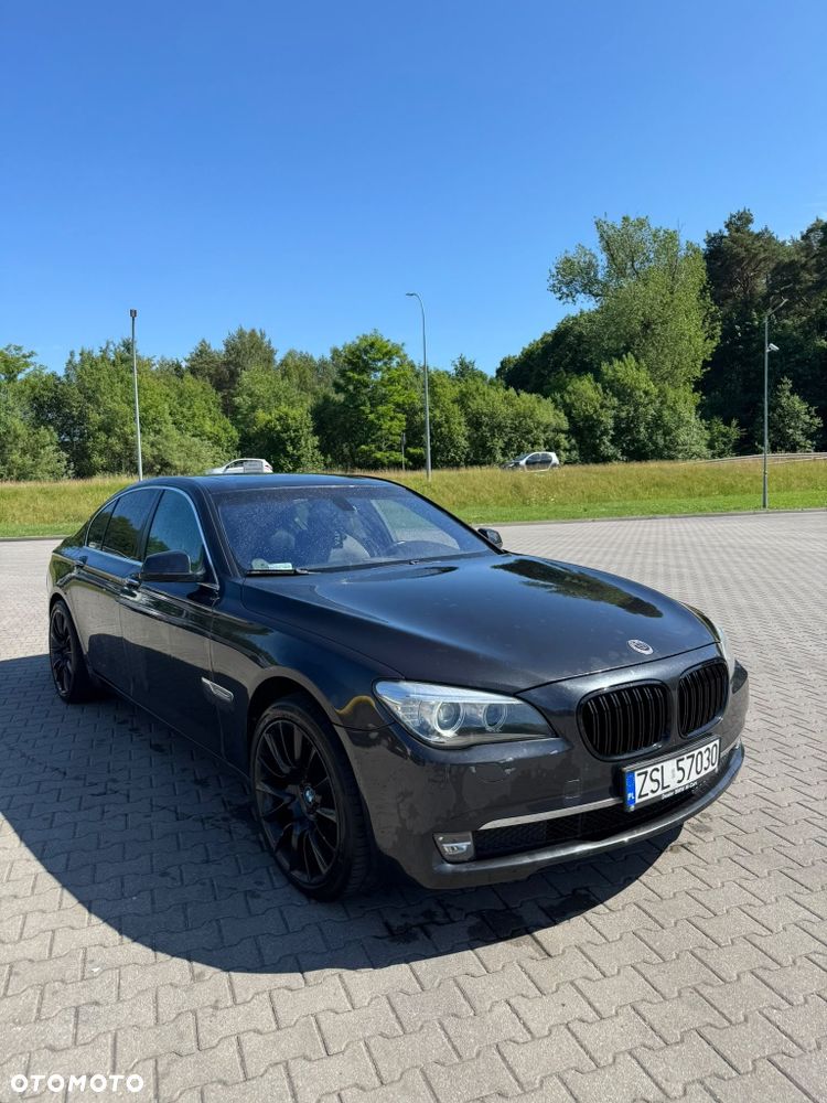 BMW Seria 7 - 2