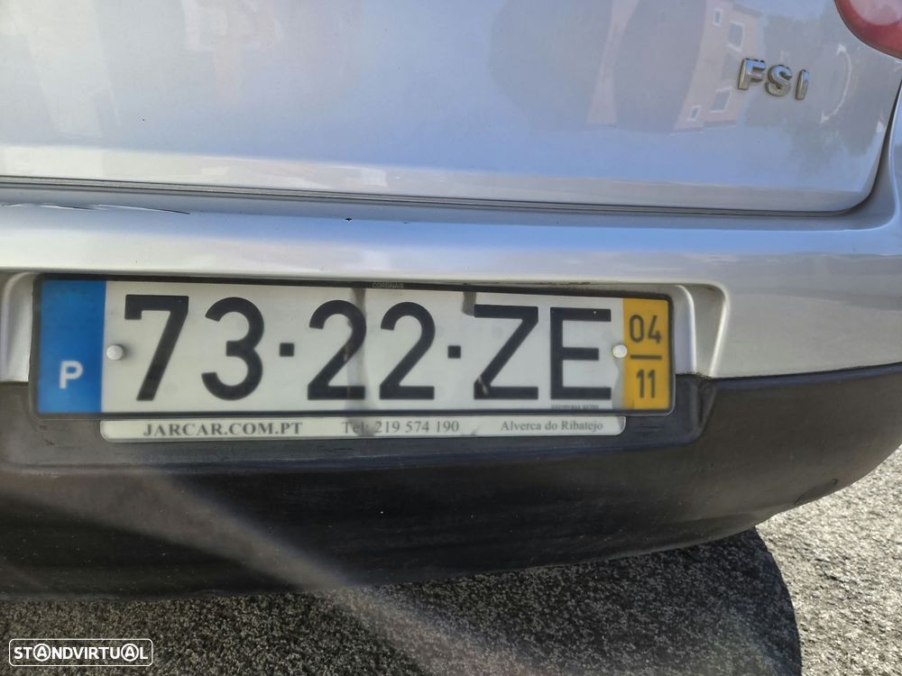 VW Golf 1.4 FSi Confortline - 4