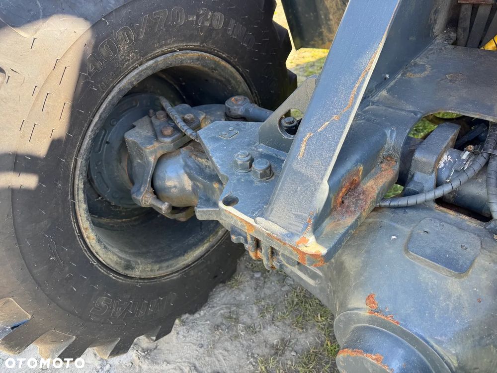 Kramer ALLRAD 680 - 7