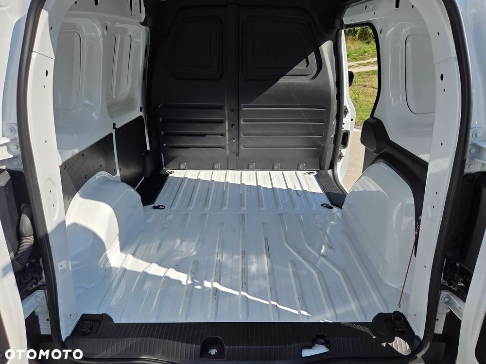 Renault KANGOO - 23