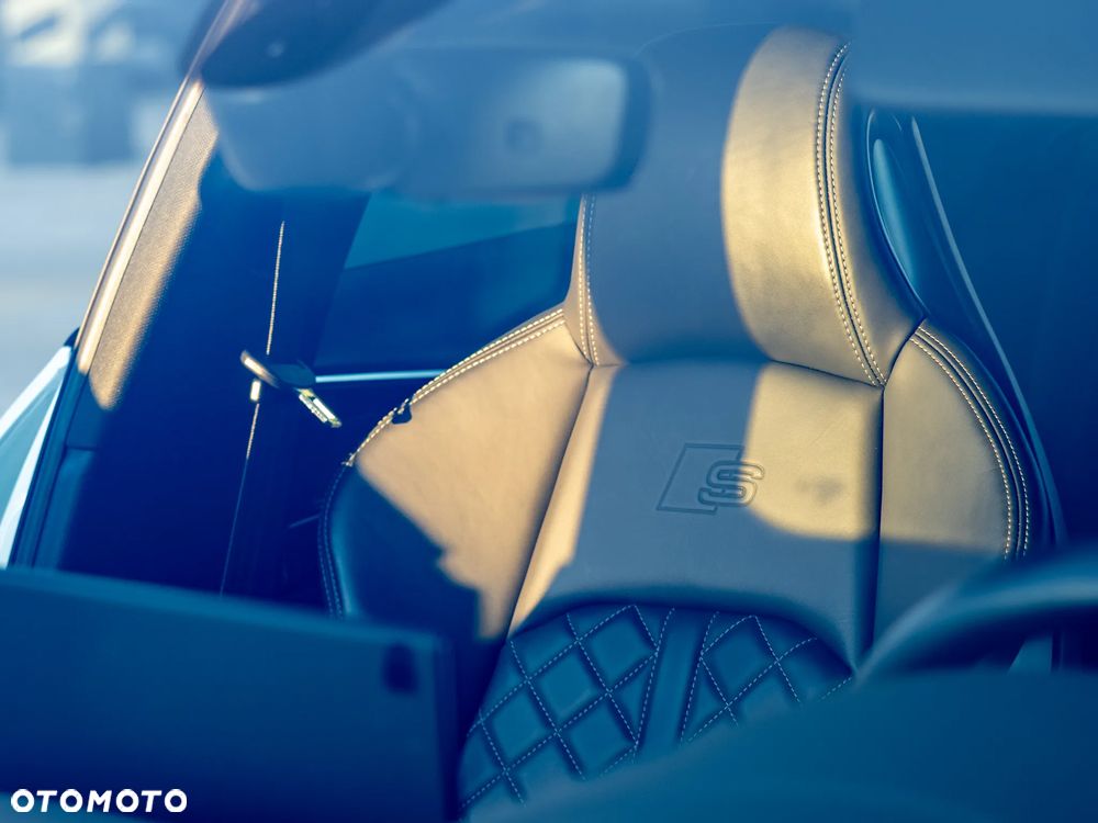 Audi S4 Limousine - 13