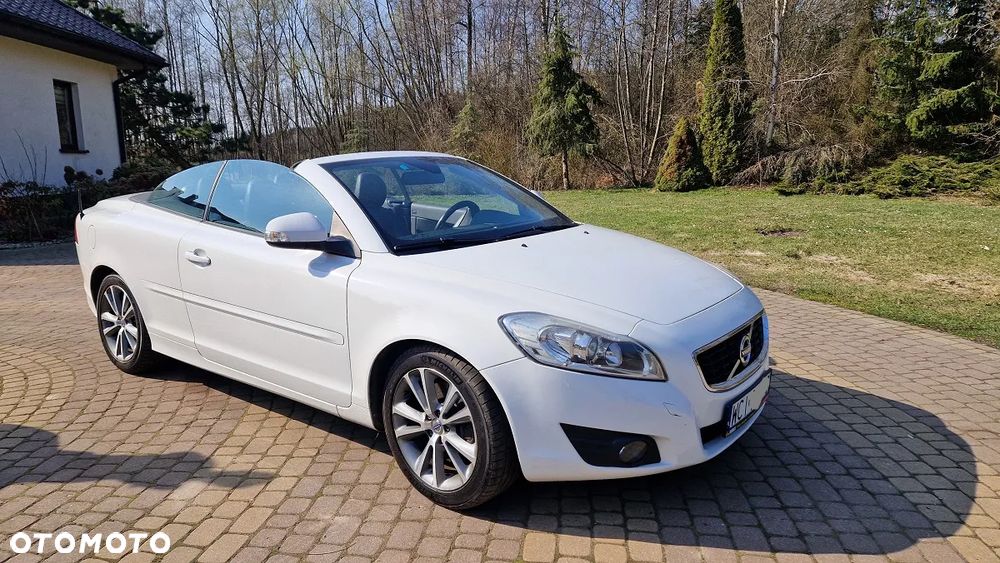 Volvo C70 D4 Momentum - 17
