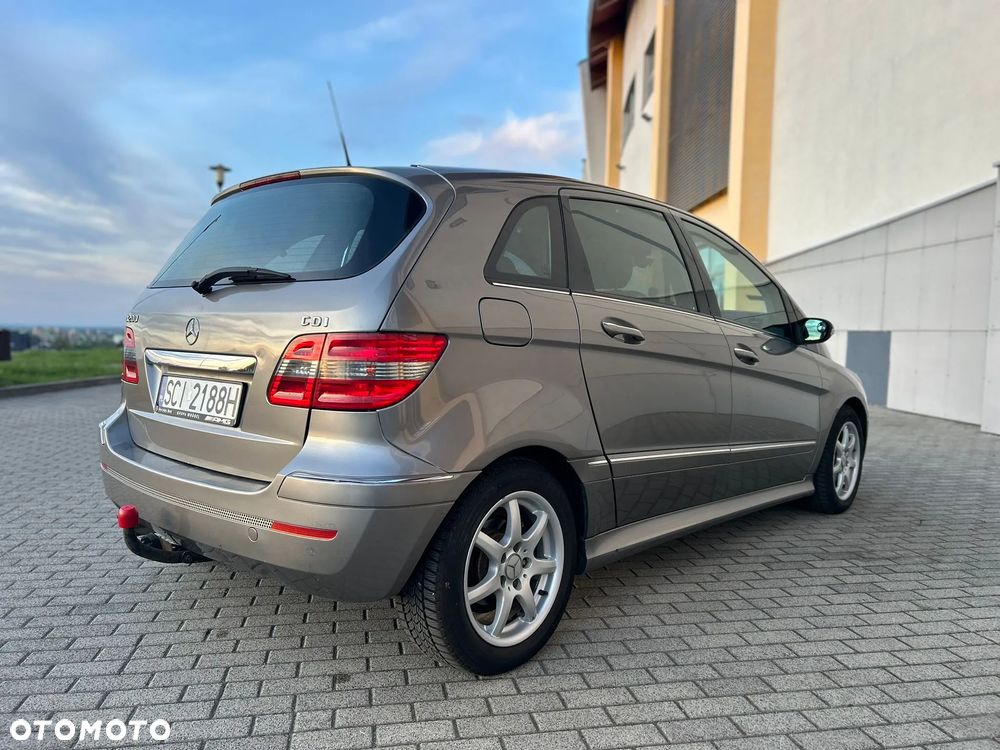 Mercedes-Benz Klasa B 200 CDI - 15