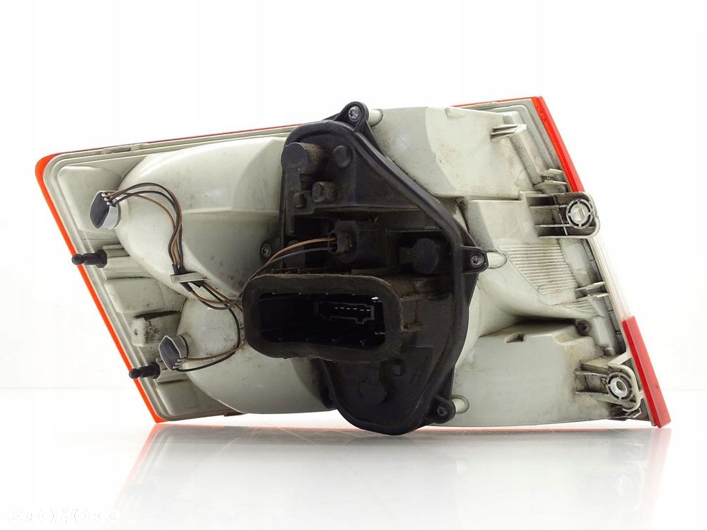 LAMPA PRAWY TYŁ PRAWA TYLNA SKODA OCTAVIA III 5E LB 5E5945112 - 4