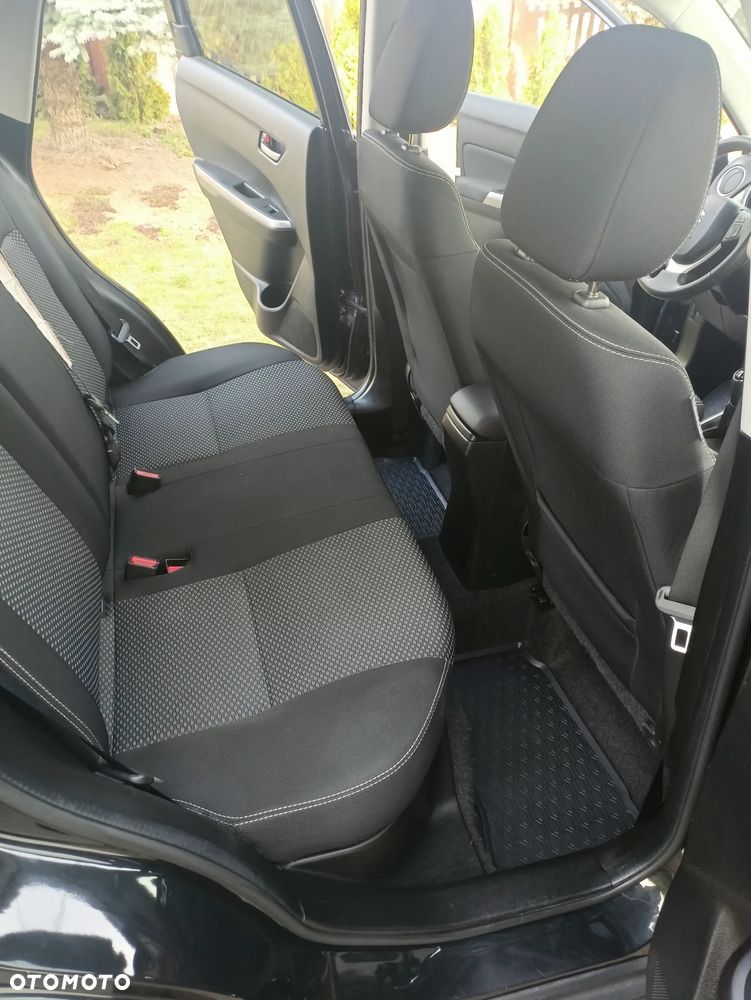 Suzuki Vitara 1.0 Boosterjet Club - 6
