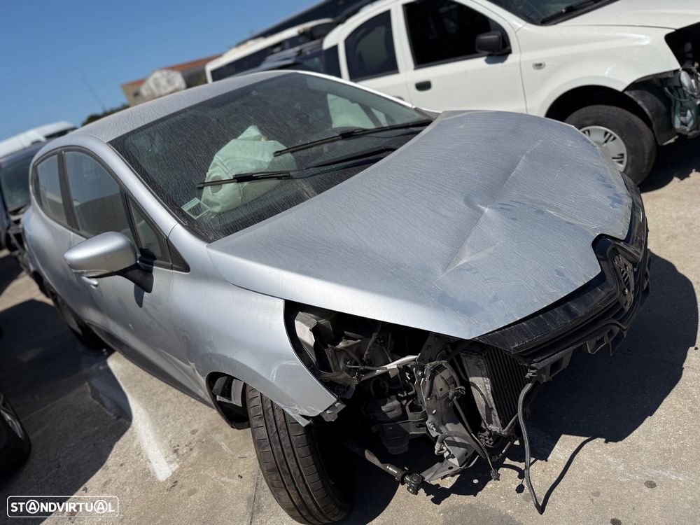 Renault Clio 4 de 2018 para peças - 2