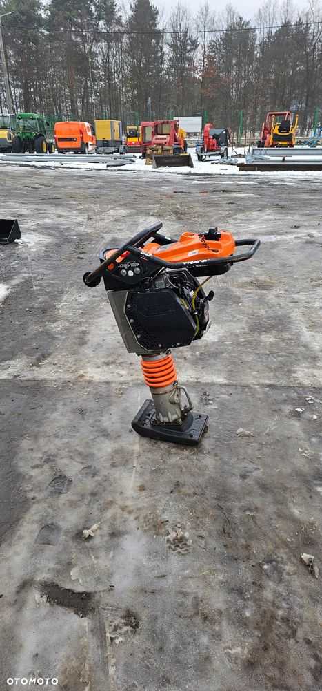 Zagęszczarka stopowa skoczek Bomag BT60 - 1