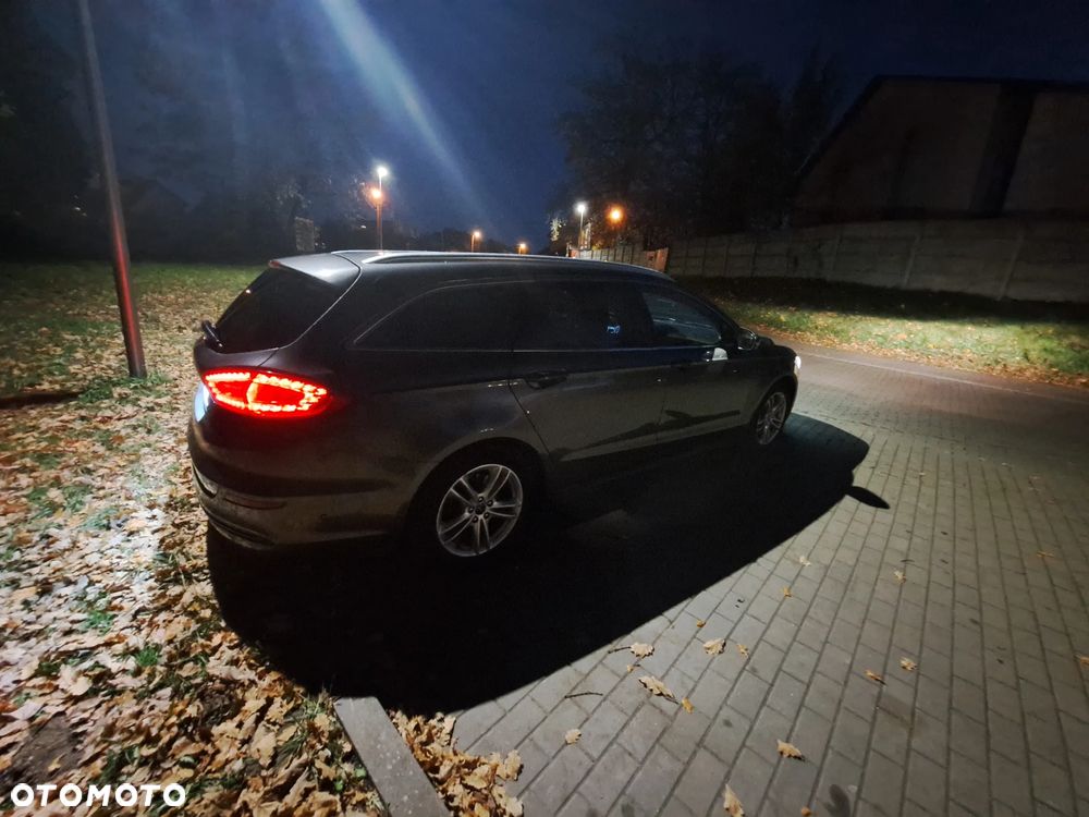 Ford Mondeo 2.0 TDCi Titanium - 28