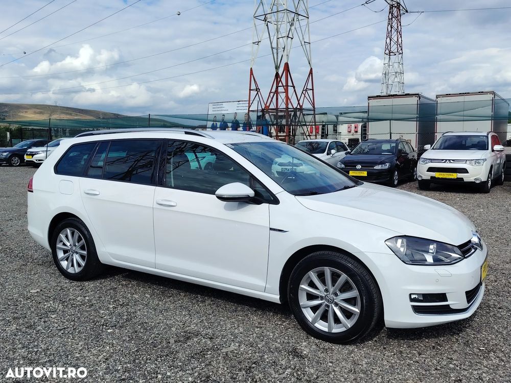 Volkswagen Golf 1.6 TDI BlueMotion Technology Lounge - 8