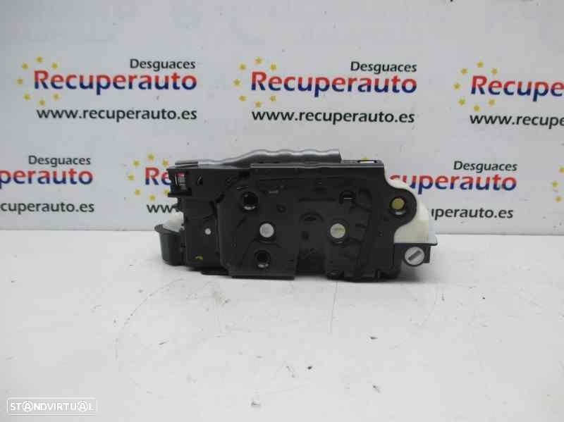 FECHADURA PORTA TRASEIRA ESQUERDA SKODA YETI 2014 - 3