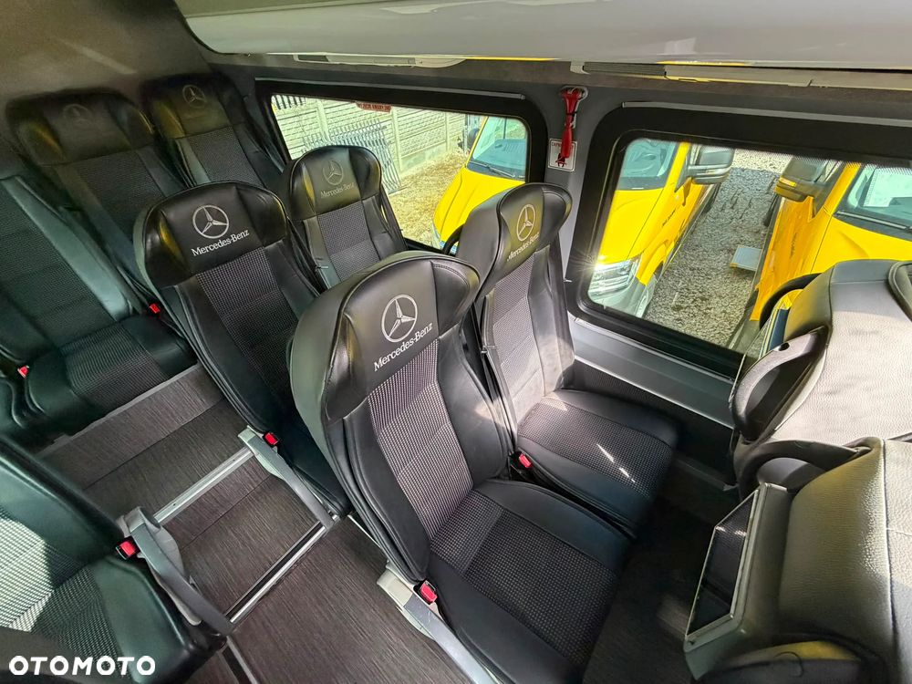 Mercedes-Benz Sprinter 519 - 23