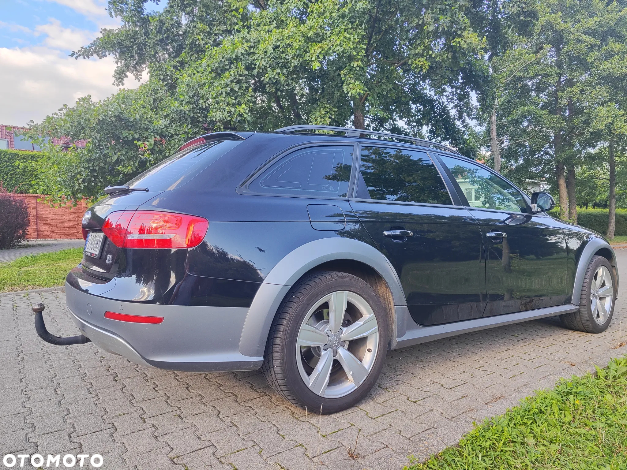 Audi A4 Allroad 2.0 TDI Quattro - 16