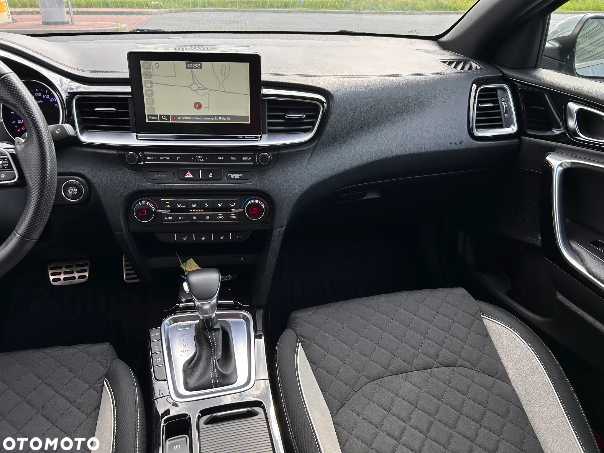 Kia ProCeed 1.4 T-GDI DCT7 OPF GT LINE - 23