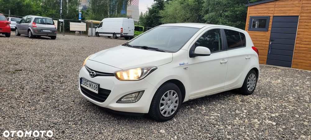 Hyundai i20 1.1 CRDi Style - 37