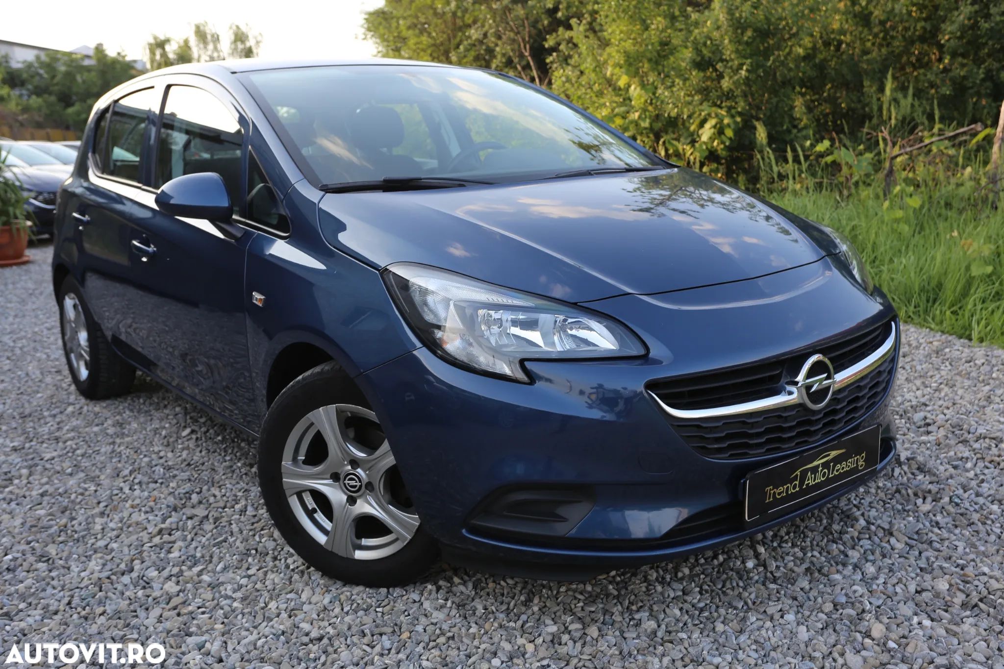 Opel Corsa 1.2 Edition - 1