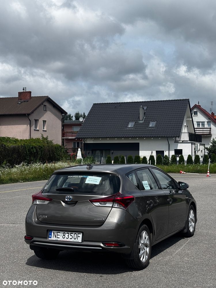 Toyota Auris - 5